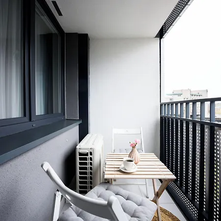 Native Apartments Barska 69-3